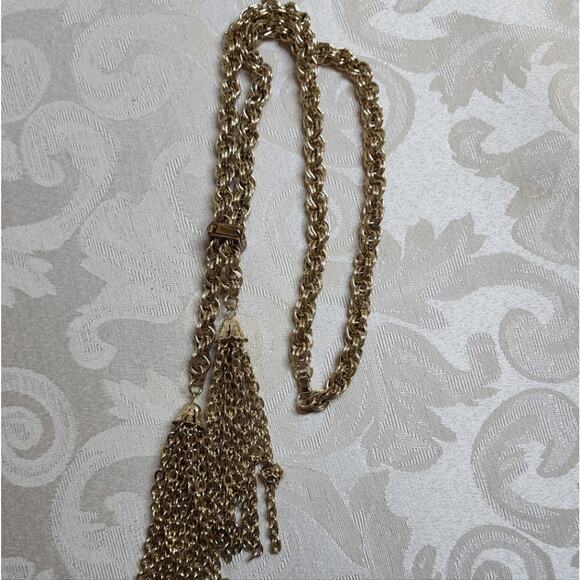 Vintage 80s Luxurious Gold Tassel Necklace with Intricate Chain - Picture 11 of 11